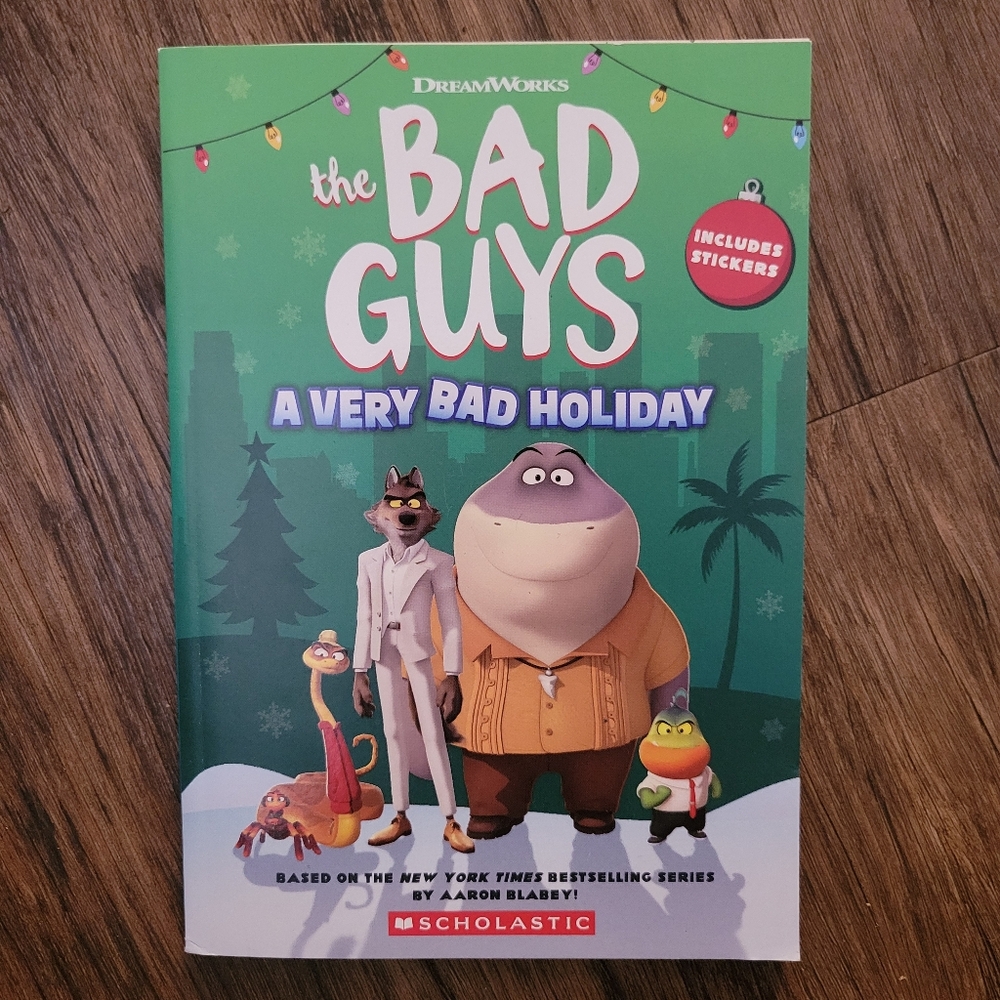DreamWorks The Bad Guys Very Bad Holiday Paperback Book With Stickers - GUC